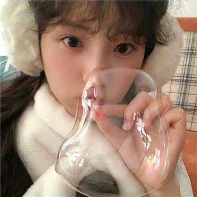 50英尺高的女人